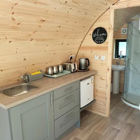 Gateway Glamping ラグジュアリーテント 5*